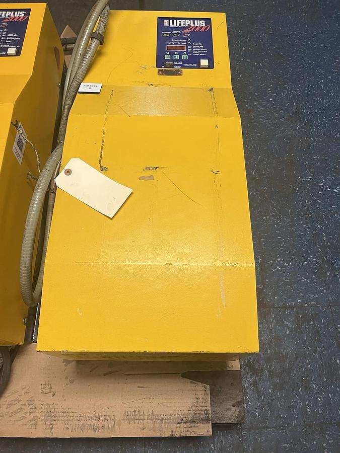 Used HAWKER,6L50094,Life-Plus 2000 BATTERY CHARGER 15KV IN 480V 3PH OUT 24/36/48VDC