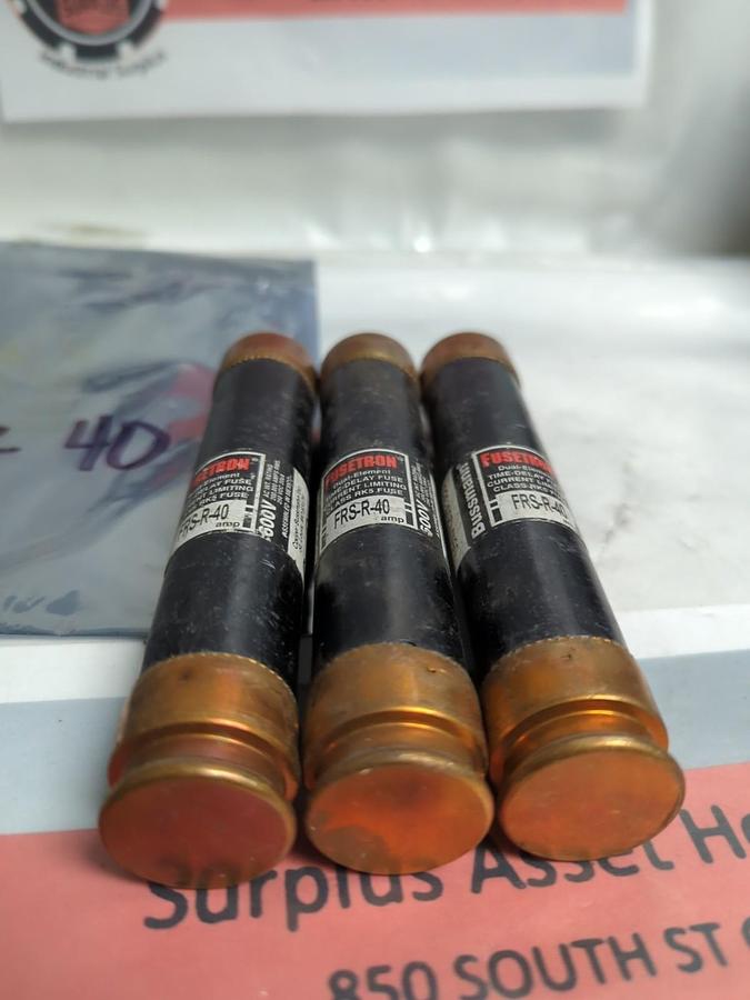 Used COOPER BUSSMANN,FRS-R-40,FUSETON FUSE 40 AMP LOT OF 3 PRE-OWNED