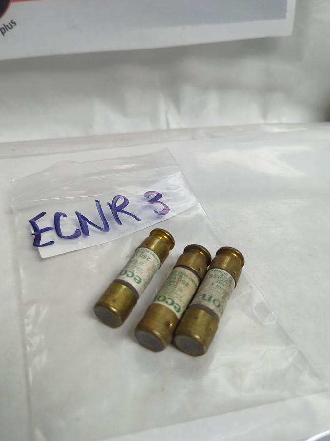 Used ECON,ECNR-3,TIME-DELAY 3 AMP FUSE LOT OF 3 PRE-OWNED