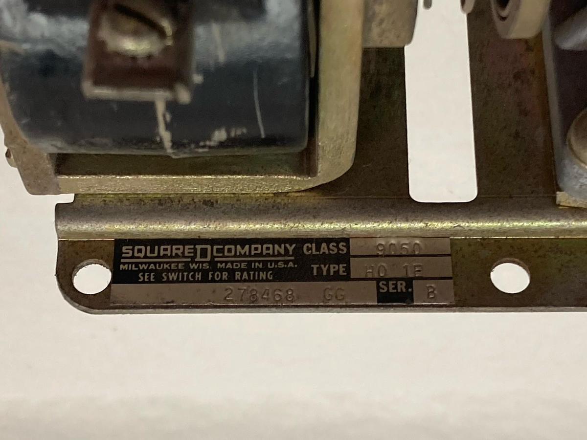 Used Square D,Class 9050, Type C0-1E Timing Relay Series D