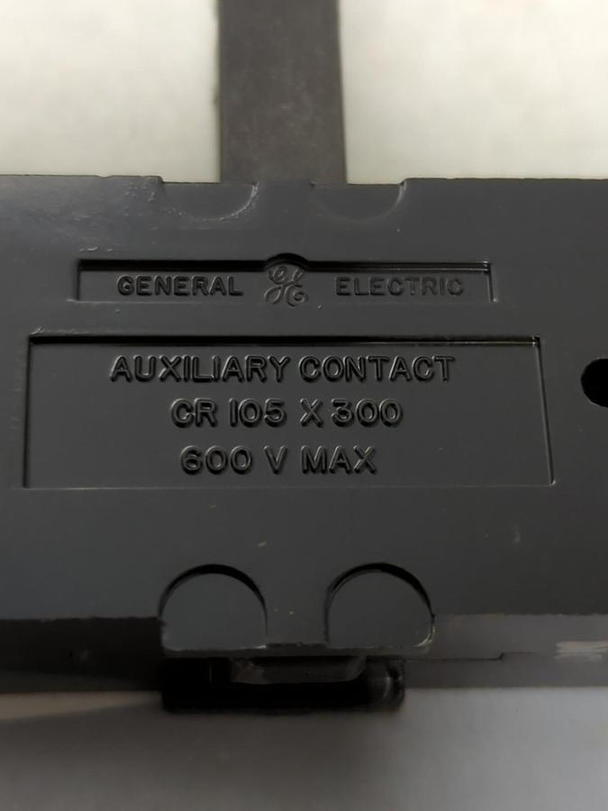 GENERAL ELECTRIC,CR105X300P,SINGLE CIRCUIT AUX CONTACT KIT FOR SIZE 3-4 NOS
