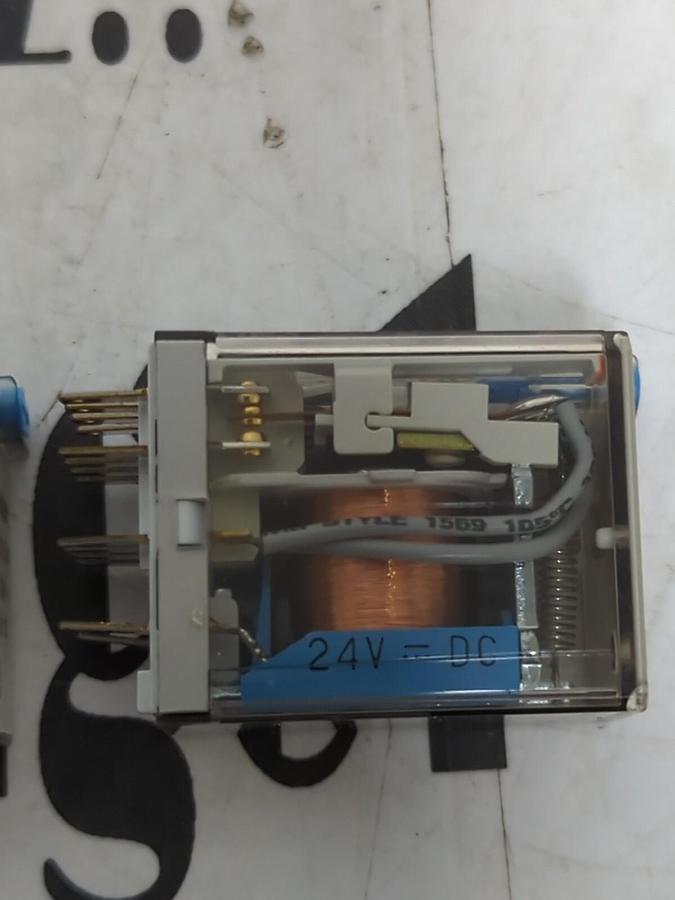 FINDER,55.34.9.024.5040,RELAYS 5A/250V LOT OF 2 NOS