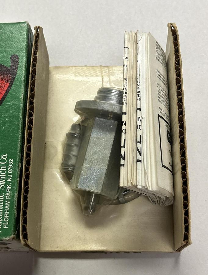 Used ASCO,302699,REBUILD KIT NEW