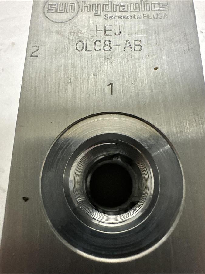 Sun Hydraulics,FEJ 0LC8-AB,Manifold