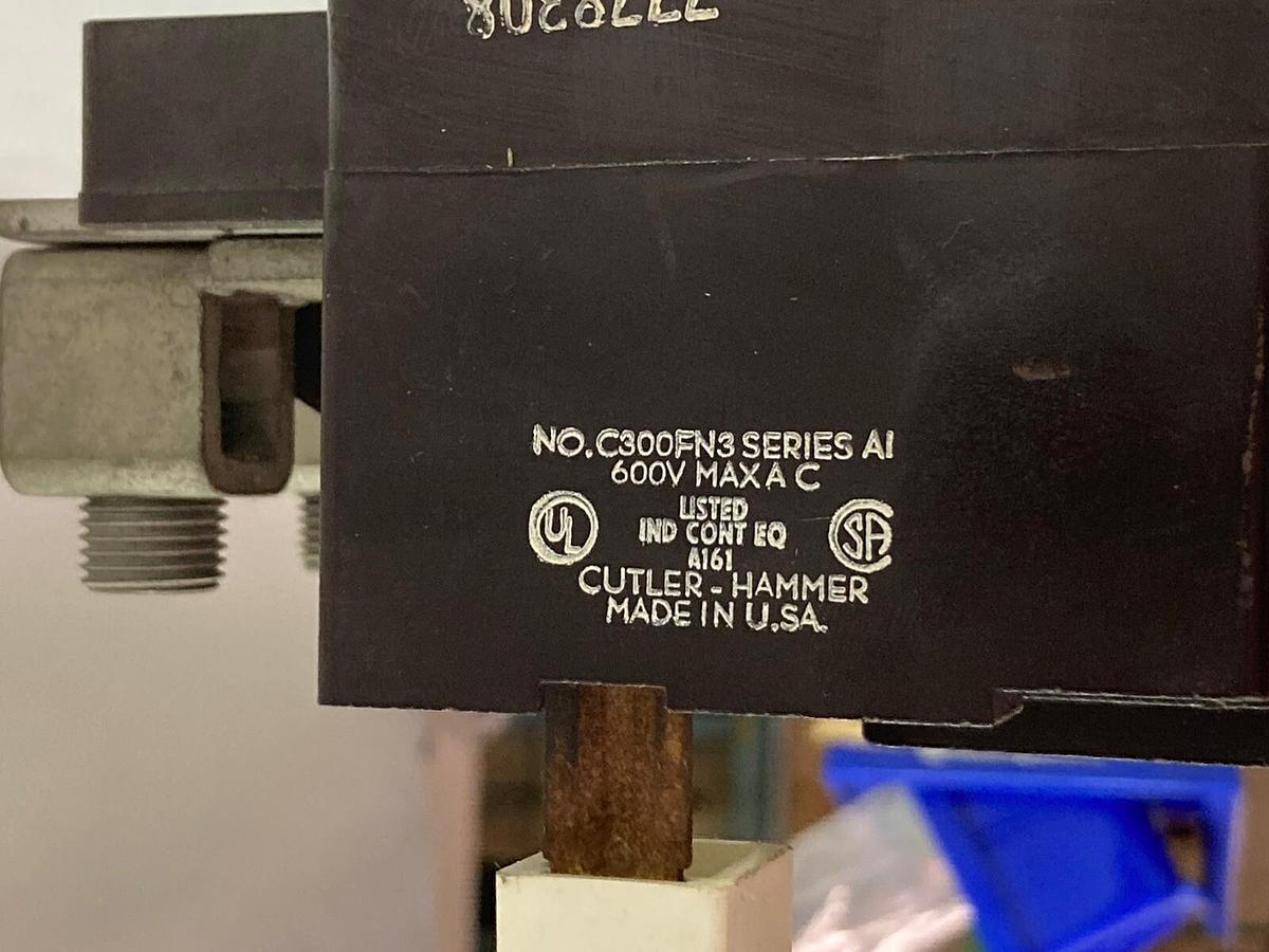Used Cutler-Hammer,C300FN3 Series A1,Contactor 600V Max AC