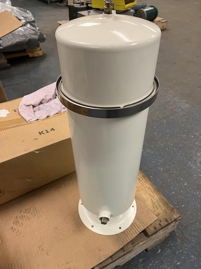 VELCO,VF-71E,STATIONARY FILTER HOUSING 3/4" NPT 7.5" x 25.5" 150 PSI