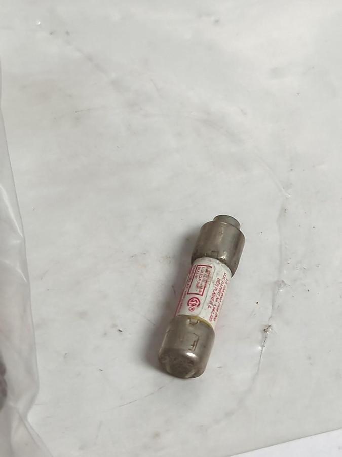Used LITTELFUSE,KLDR5,SLO-BLO 5 AMP FUSE LOT OF 26 PRE-OWNED