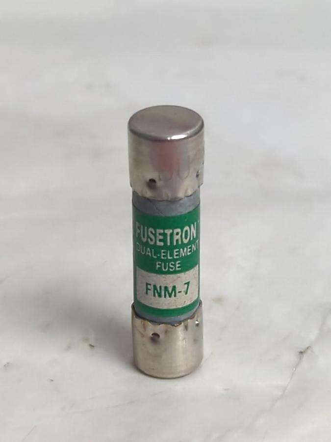 Used COOPER BUSSMANN,FNM-7,FUSETRON 7 AMP FUSE LOT OF 4 PRE-OWNED