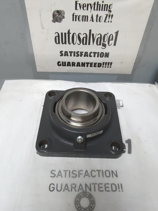 FAFNIR,YCJ 2-3/16,FLANGE BEARING 4-BOLT BASE 2-3/16 INCH BORE MISSING BOX NOS