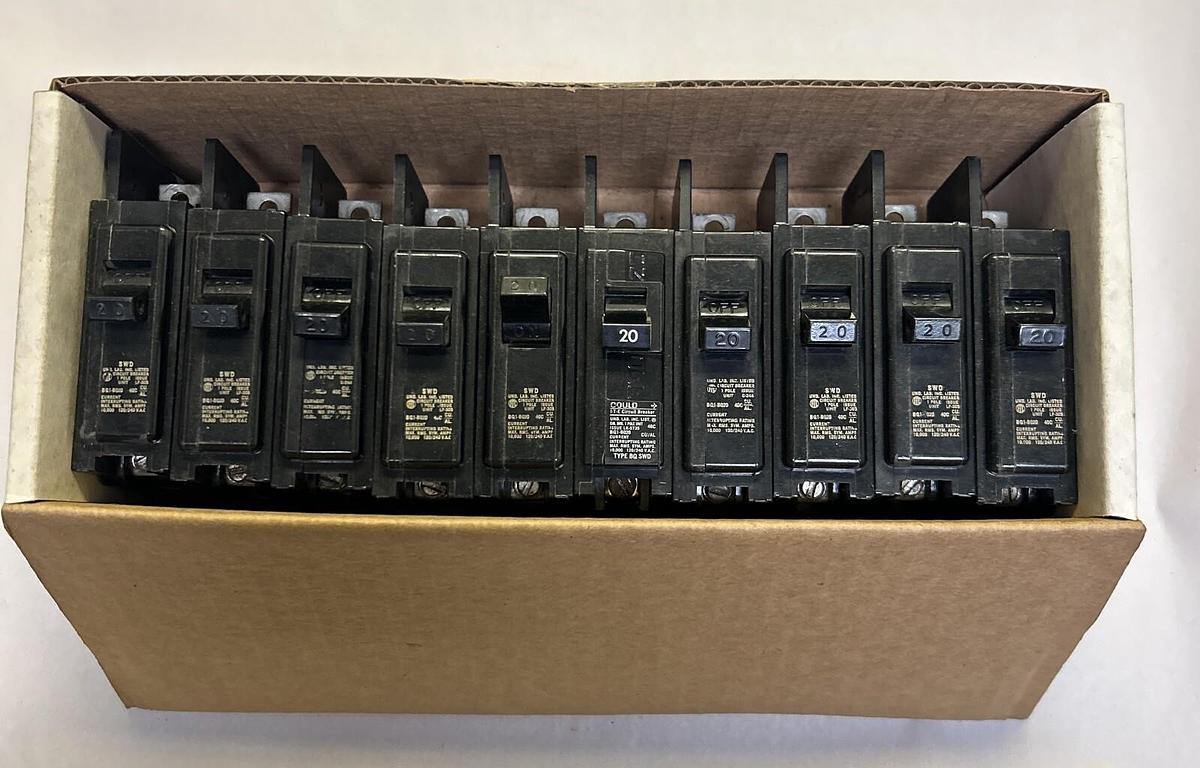 Used ITE,BQ1-B020,CIRCUIT BREAKER 20A 120/240V 1P LOT OF 10