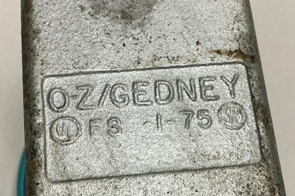 Used Pepperl+Fuchs,093779,Type PB-D02-008-6 Eronomic Palm Button