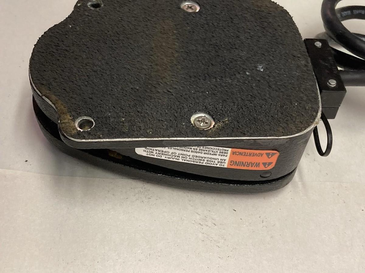 Used Linemaster Switch Corp,632-S,Foot Switch Enclosure Type 1 20A 1Hp 125-250Vac