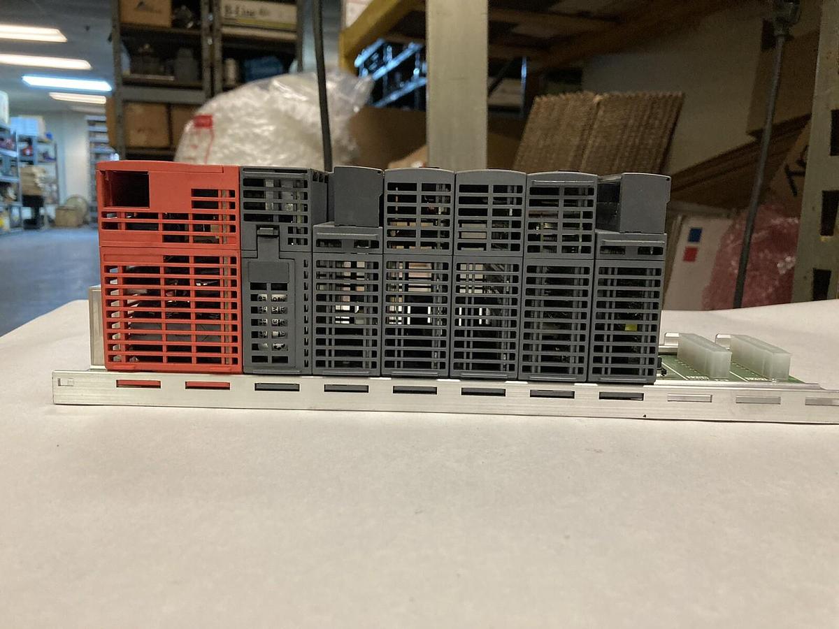 Used Mitsubishi,Q61P Q01UCPU QJ61BT11N x2 QX41 QY41P QD75P1,Rack Assembly