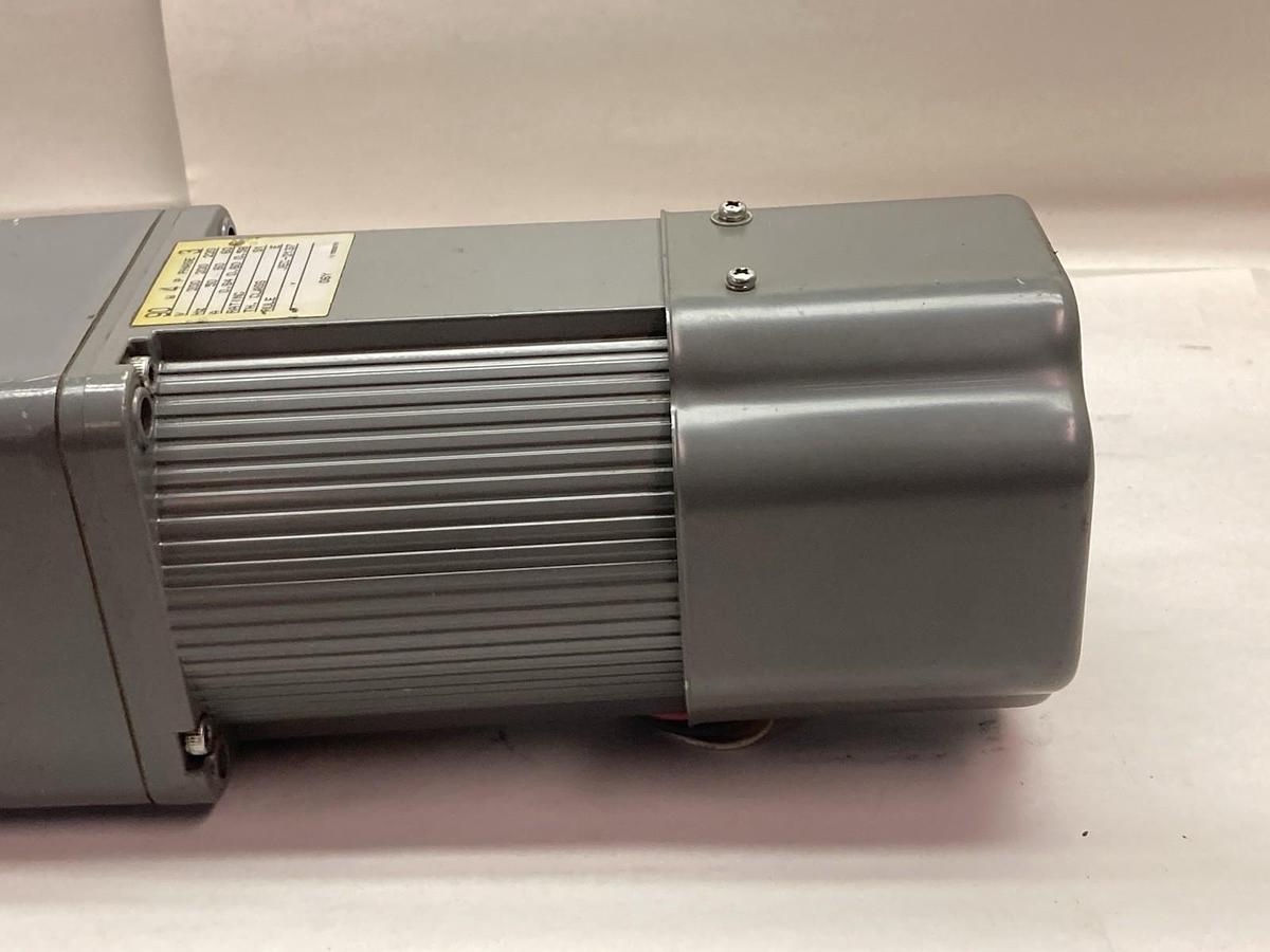 Mitsubishi,GM-J2B,3-Phase Geared Motor 90 Watts 50/60Hz Gear Ratio 100:1