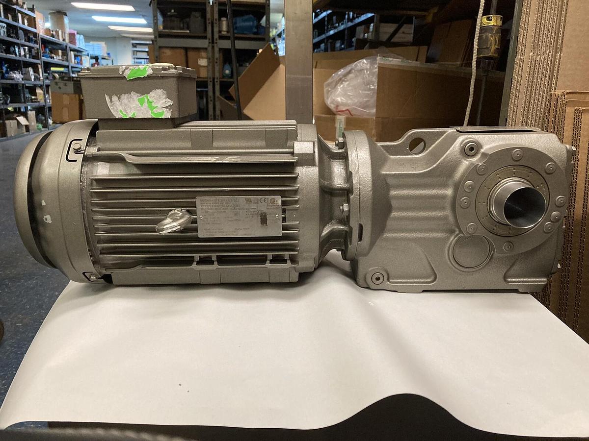 Used Sew Eurodrive,KT47/TDRE100L4,3 HP Gearmotor Ratio 10.58 1800 RPM 230/460V