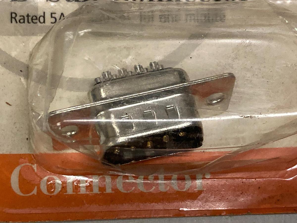 Used RadioShack,276-1537,9-Position Male Solder D-Sub Connector Lot of 2