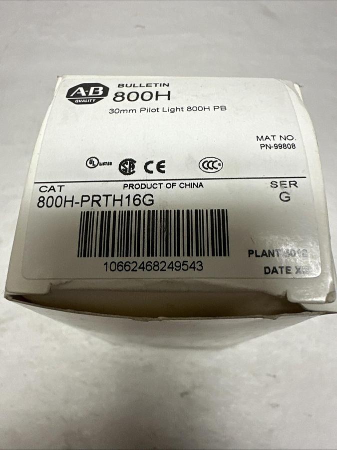 Used Allen-Bradley,800H-PRTH16G,Push Button Green NEW