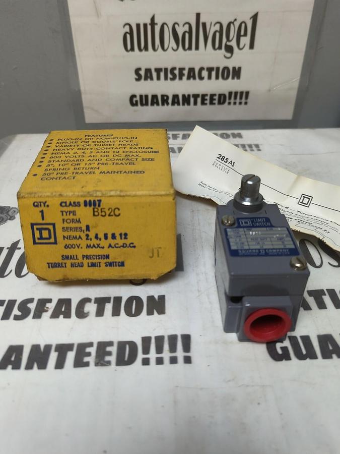 SQUARE D,B52C,SERIES-A LIMIT SWITCH NEW IN BOX