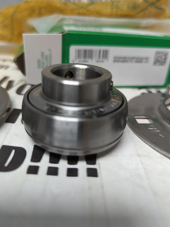 INA SHAEFFLER,GRRY20-VA,3-BOLT FLANGE HOUSING/BEARING UNIT 20MM BORE NOS