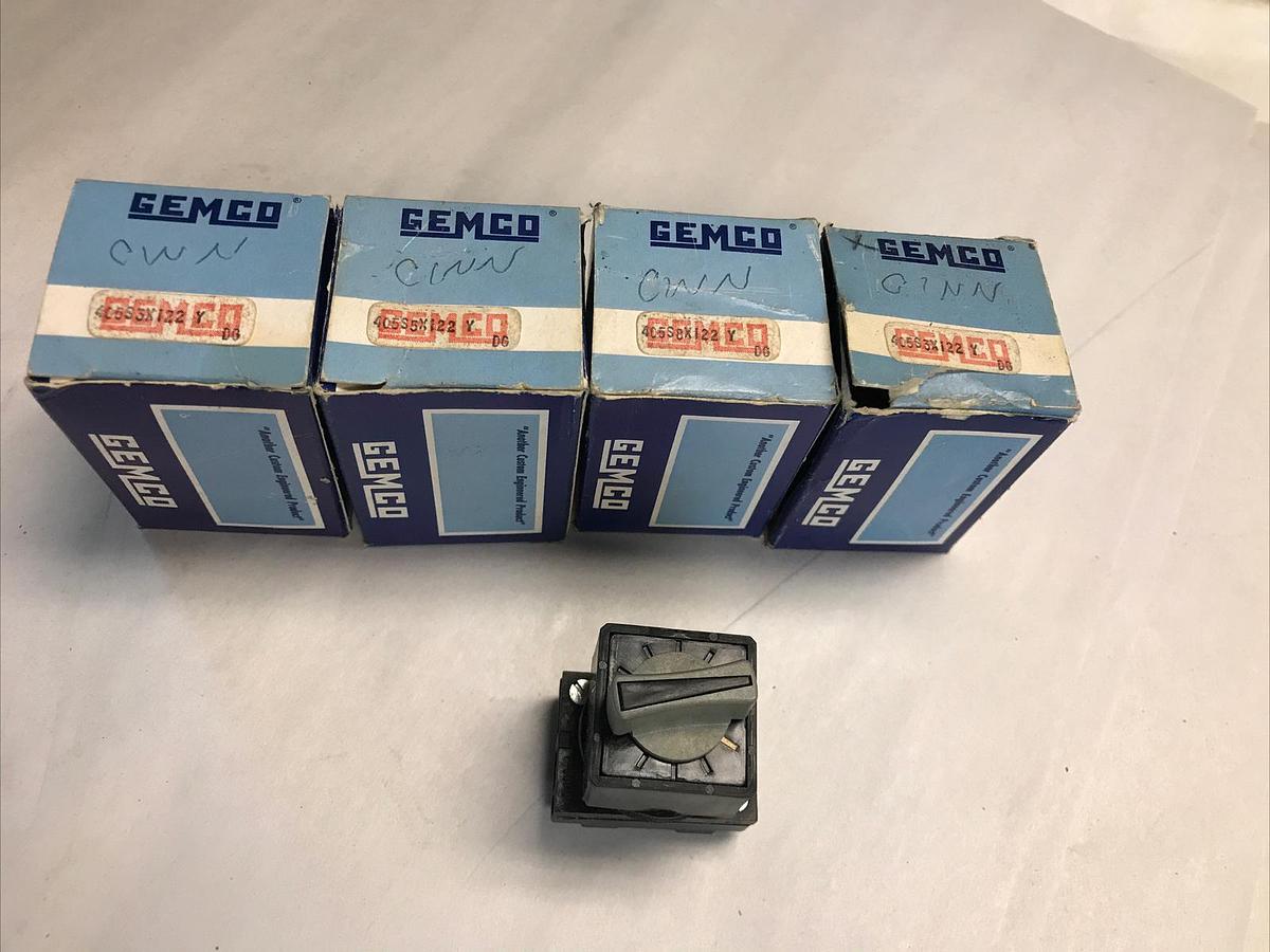 Gemco,405S5X122-Y,Selector Switch New In Box Lot Of 4 NOS