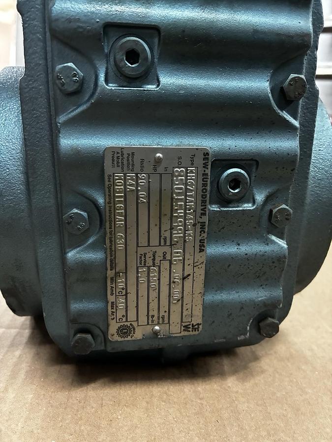 Used SEW EURODRIVE,KH67TAM145-KS,GEAR REDUCER MOTOR 90.04:1 TORQ 6150 IN/LBS