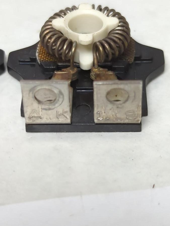 Used WESTINGHOUSE,AK 1.9 OVERLOAD THERMAL HEATER ELEMENT LOT OF 2 PRE-OWNED