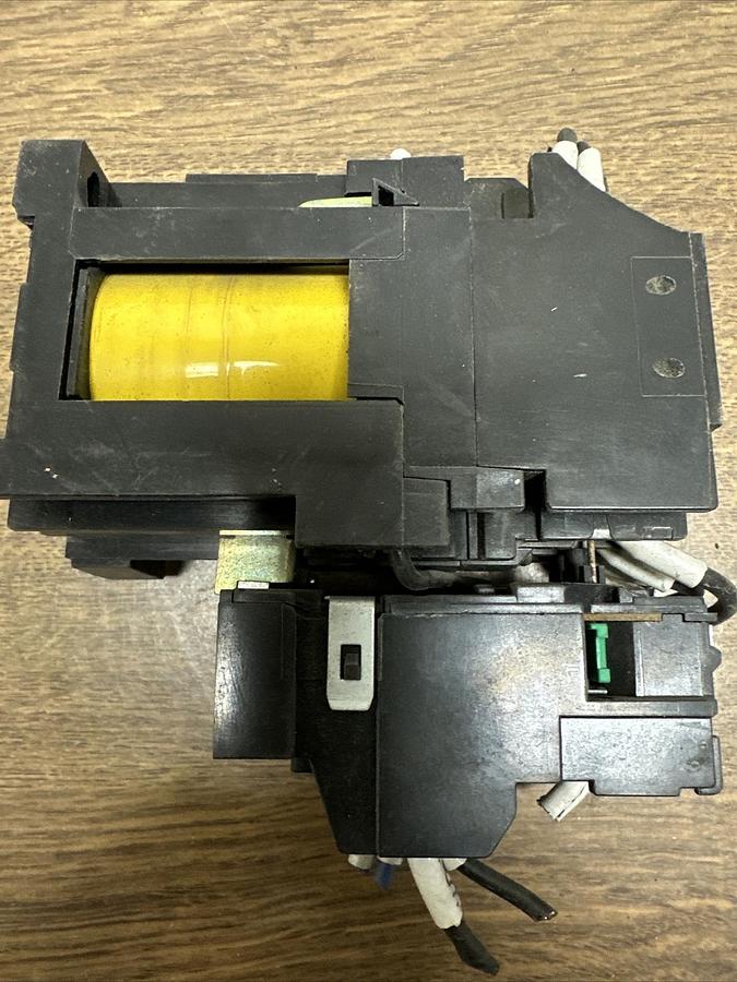 Used Mitsubishi,SD-K12,Contactor With TH-K12KP Overload Relay