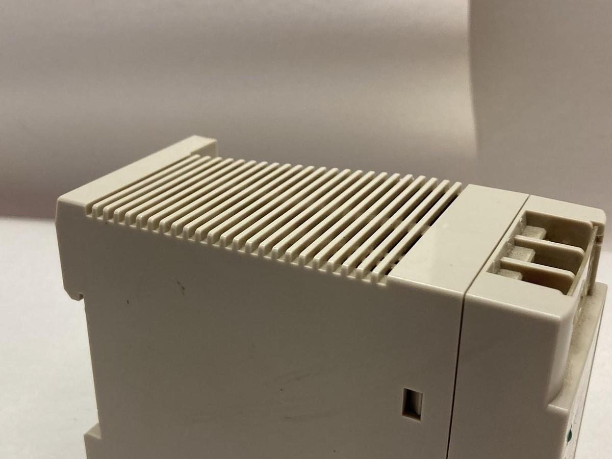 Omron,S82K-01512,Power Supply 1.2A 50/60Hz