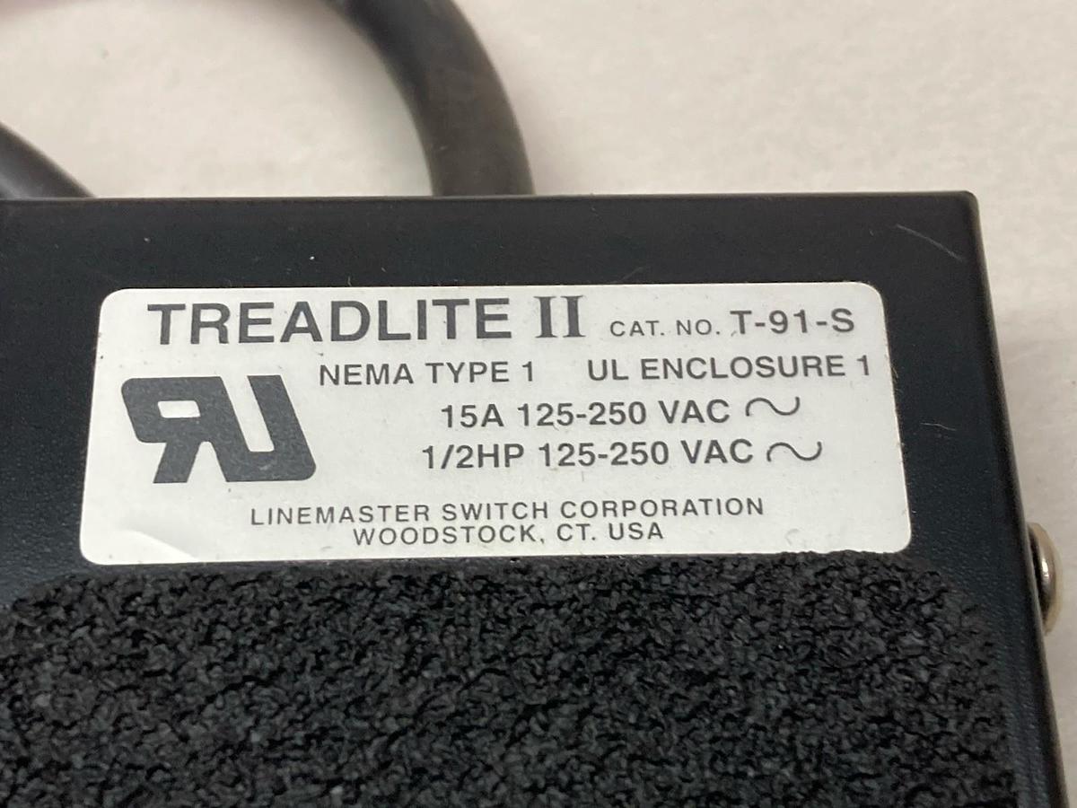 Linemaster,T-91-S,Foot Switch Treadlite II 15A 125/250VAC 1/2Hp