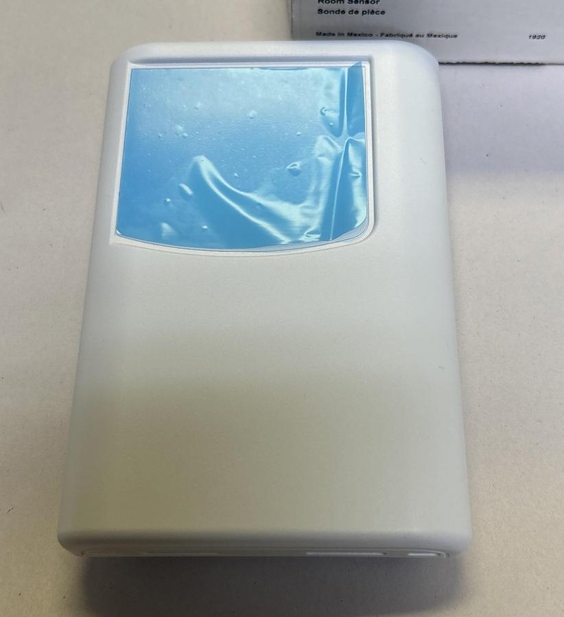 VICONICS,S3010W1031,WALL MOUNT TEMPERATURE ROOM SENSOR NOS