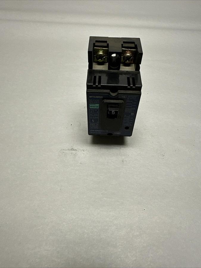 Used Mitsubishi,NF30-CS,2 Pole 5 Amp No Fuse Circuit Breaker