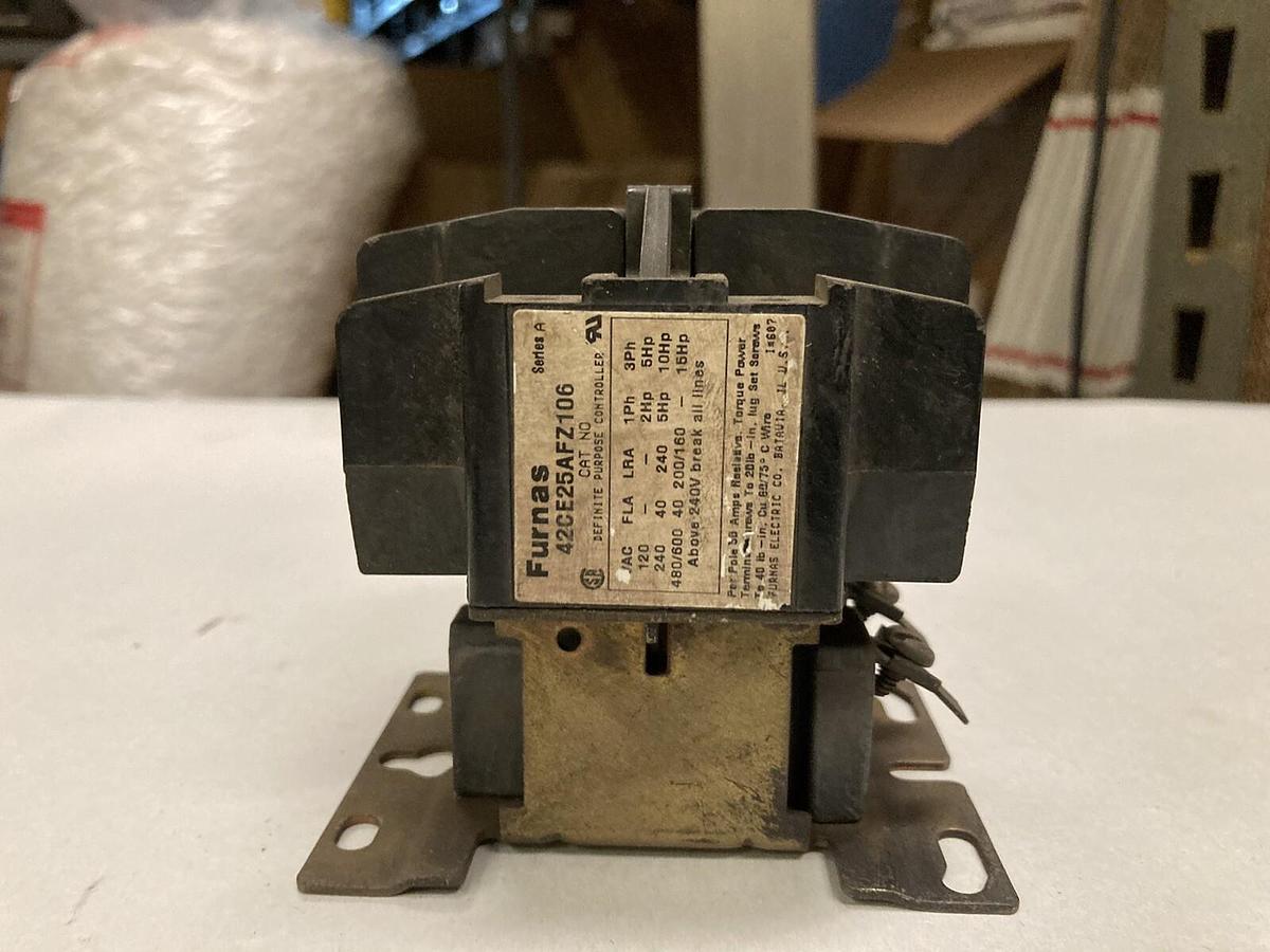 Used Furnas Electric,42CE25AFZ106,Magnetic Contactor