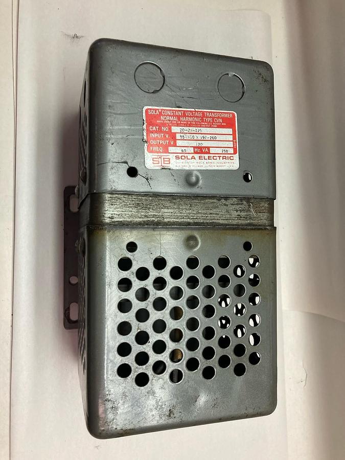 Used Sola,20-22-125,Constant Voltage Secondary Transformer 250VA 120V
