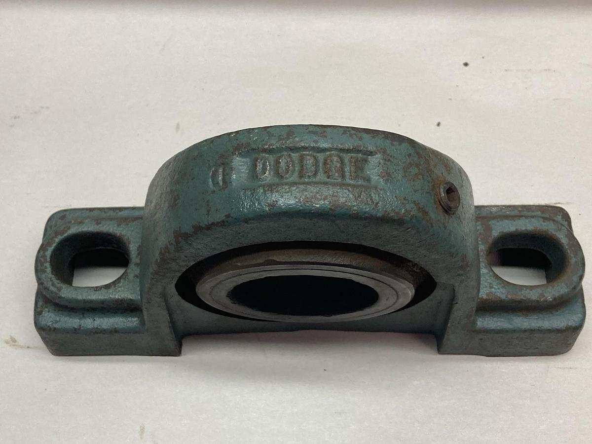 Used Dodge,SC-1,Normal Duty Pillow Block Ball Bearing 2 Inch Bore 124078