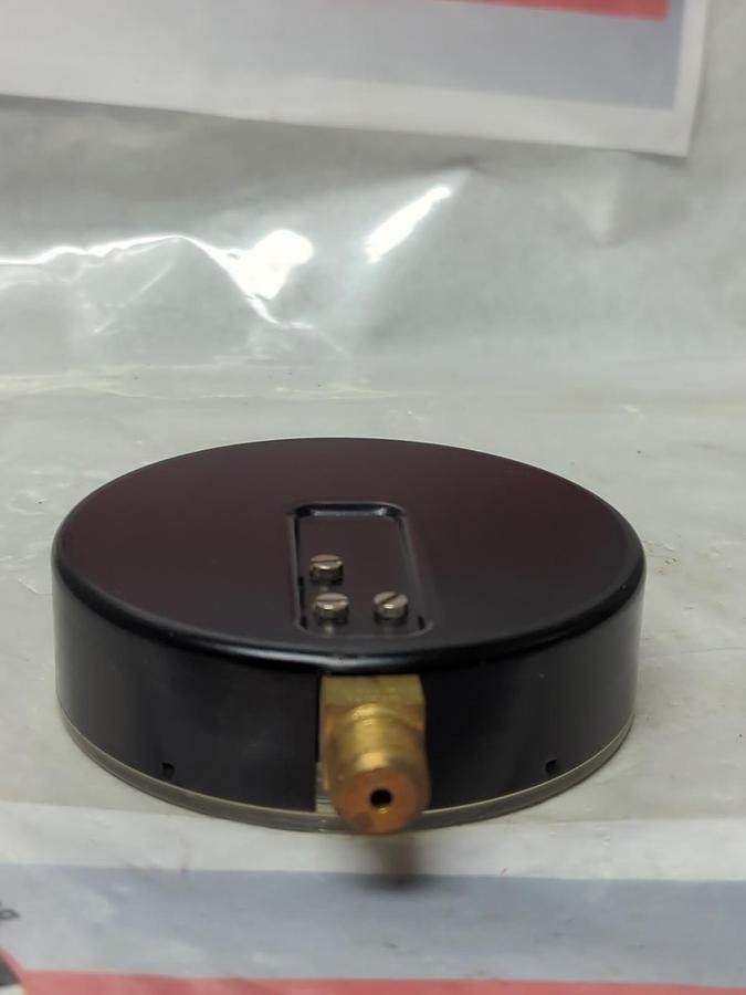 Used WIKA,0-100,GAUGE 3-1/2 IN FACE 1/4 IN NPT BOTTOM CONNECTION PRE-OWNED