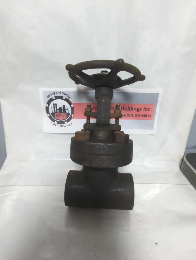 Used HENRY VOGT,B-40406 R18,GATE VALVE 1-1/4 INCH PRE-OWNED