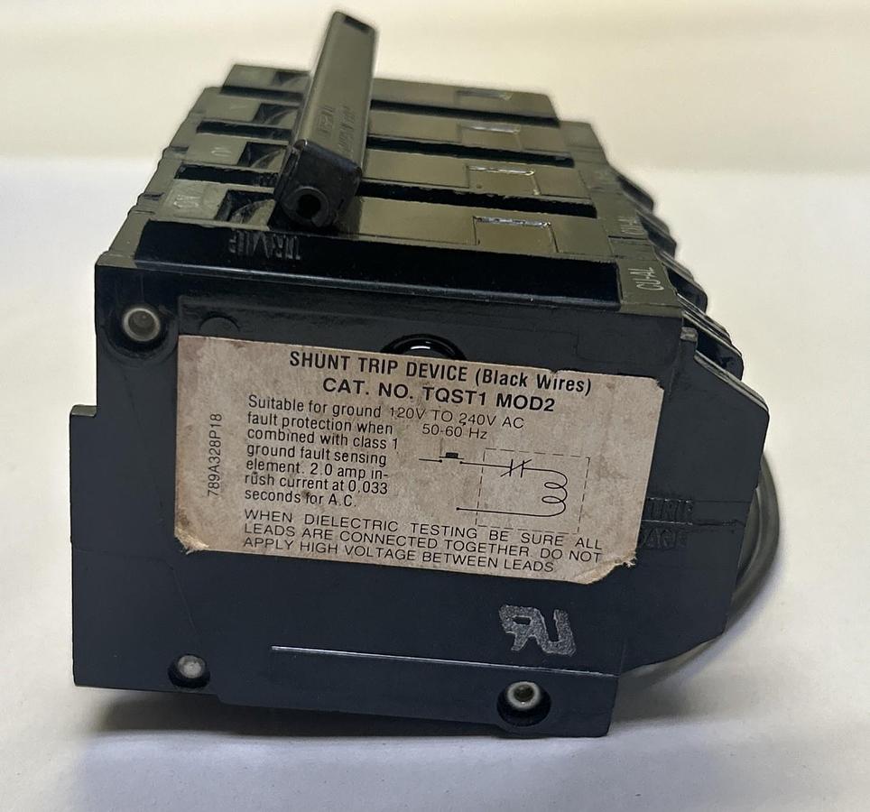 Used GENERAL ELECTRIC,TQST1,CIRCUIT BREAKER 50A 120/240V 3P