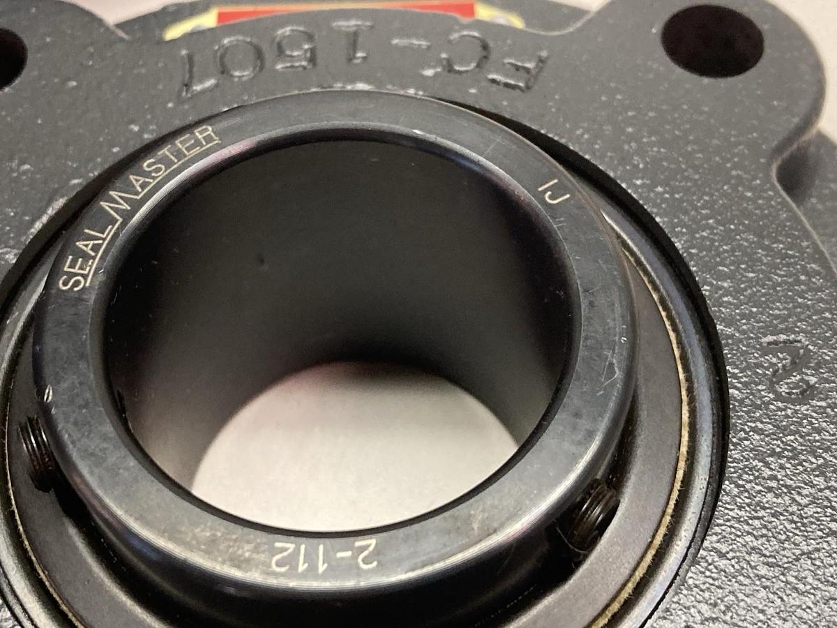 SealMaster,SFC-28,Flange Mount Ball Bearing