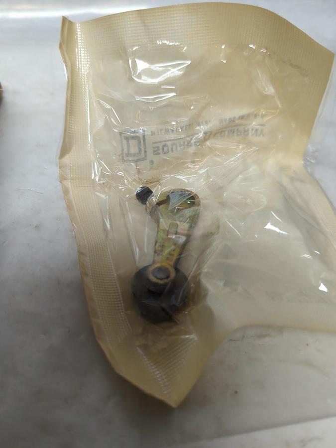 SQUARE D,9007 MA11,ROLLER ARM NOS