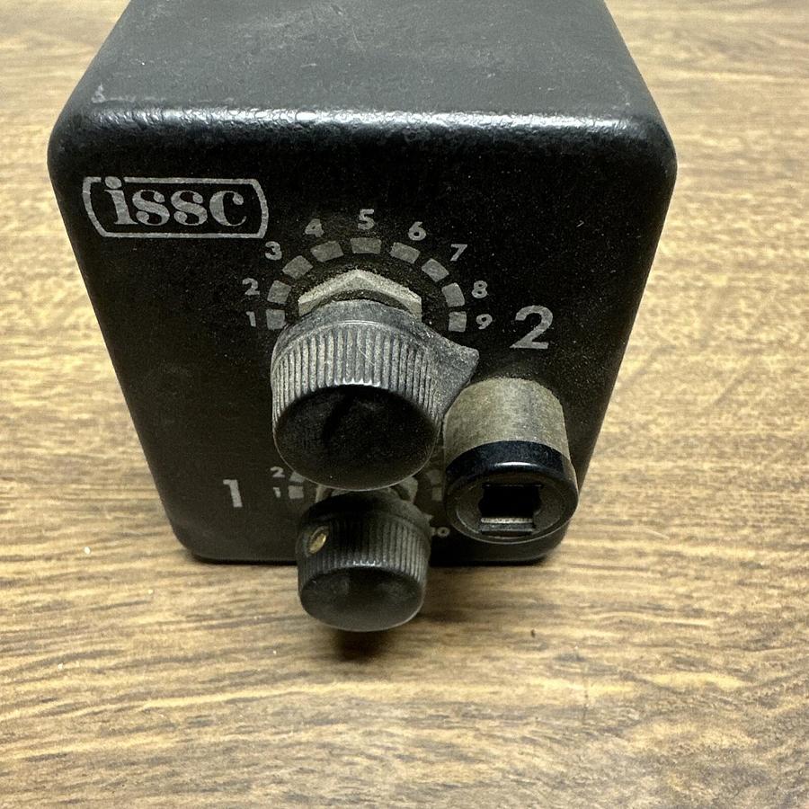 Used ISSC,1032-1-K-K-8-B,Solid State Timer
