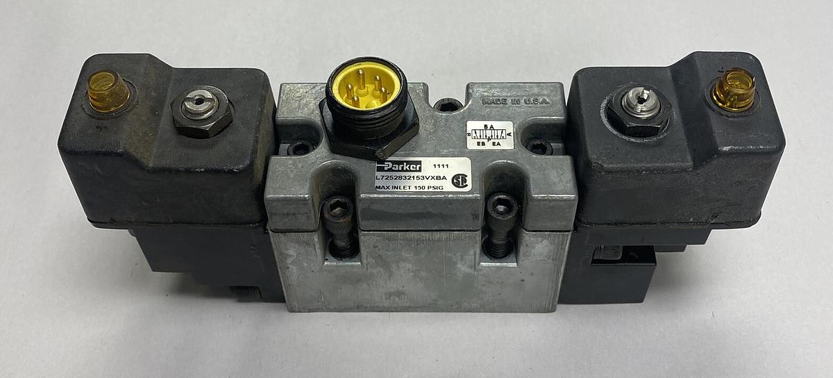 Used Parker,L7252832153VXBA,Solenoid Valve