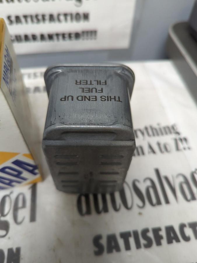 NAPA GOLD,3130,FUEL FILTER NEW