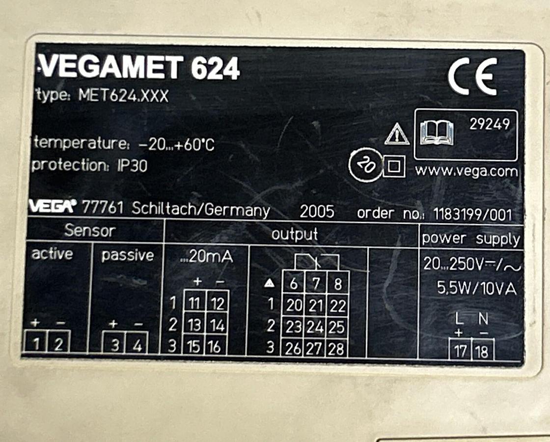 Used VEGA,MET624.XXX,CONTROLLER AND DISPLAY INSTRUMENT FOR LEVEL SENSORS