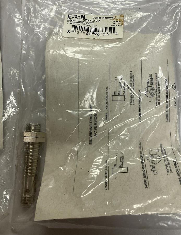 Eaton,E57-12PAS02-GD,Proximity Switch Lot Of 2 NOS
