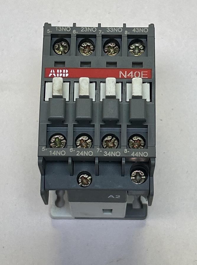 ABB,N40E,CONTACTOR 110-120V NOS