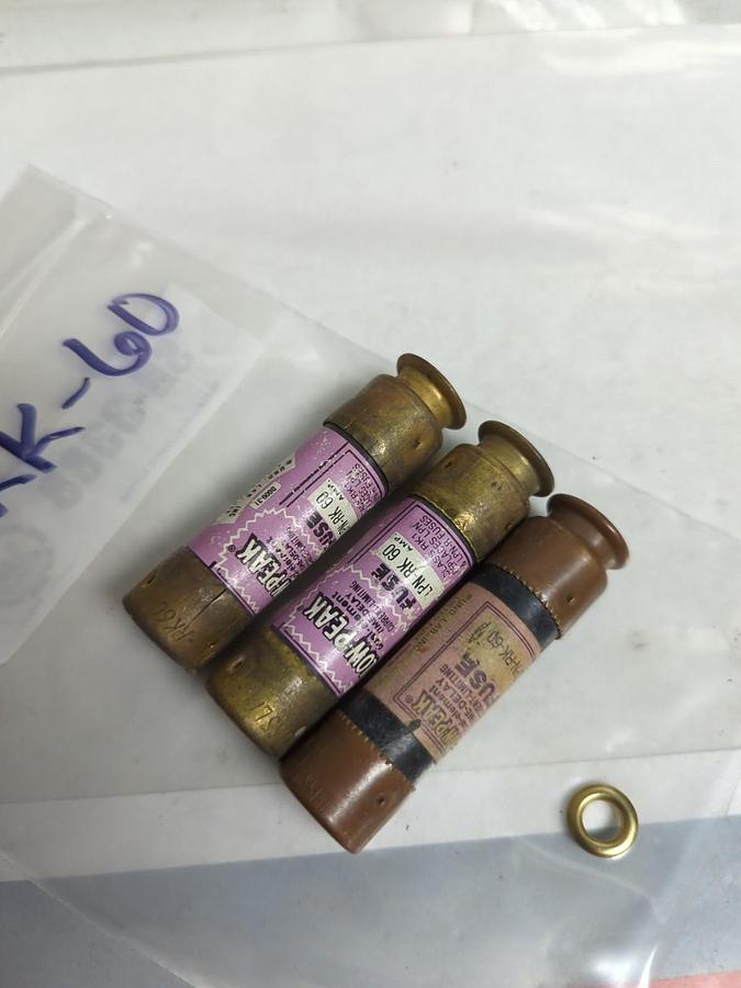 Used COOPER BUSSMANN,LPN-RK-60,LOW-PEAK 60 AMP FUSE LOT OF 3 PRE-OWNED