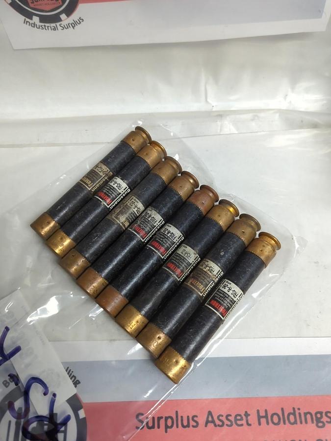 Used COOPER BUSSMANN,FRS-R-20,FUSETRON 20 AMP FUSE LOT OF 8 PRE-OWNED