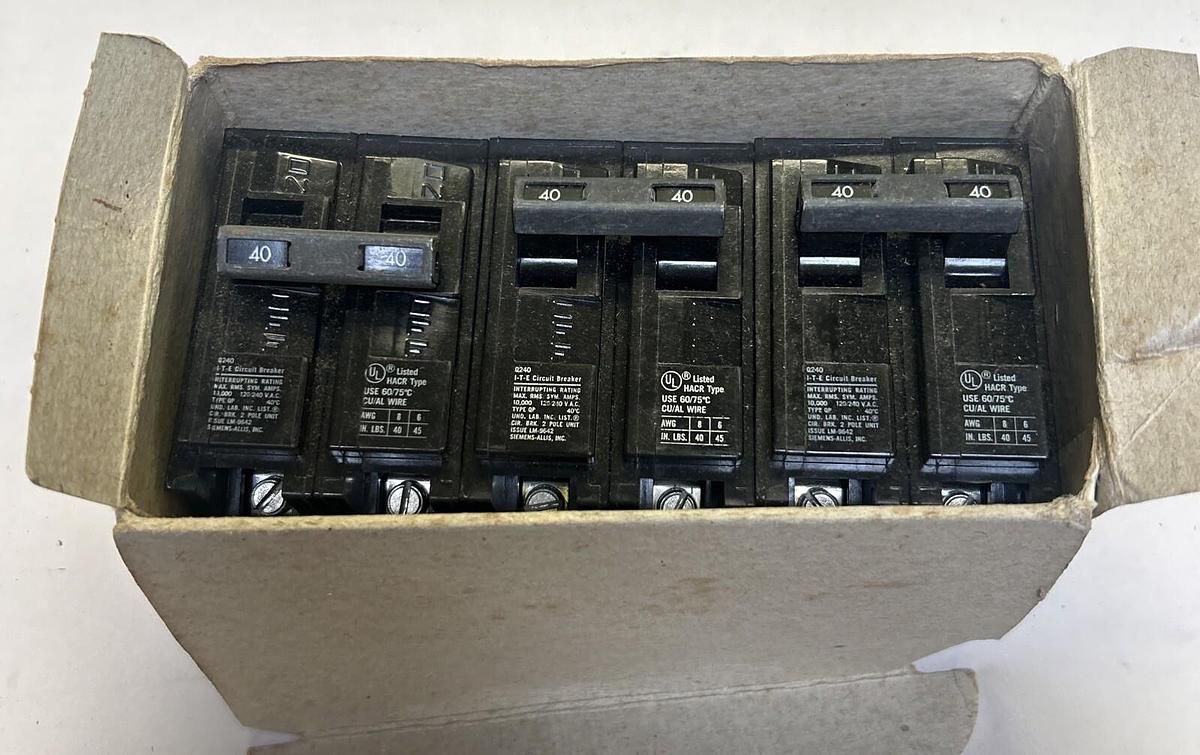 Used ITE,B240,CIRCUIT BREAKER 40A 120/240V 2P LOT OF 3