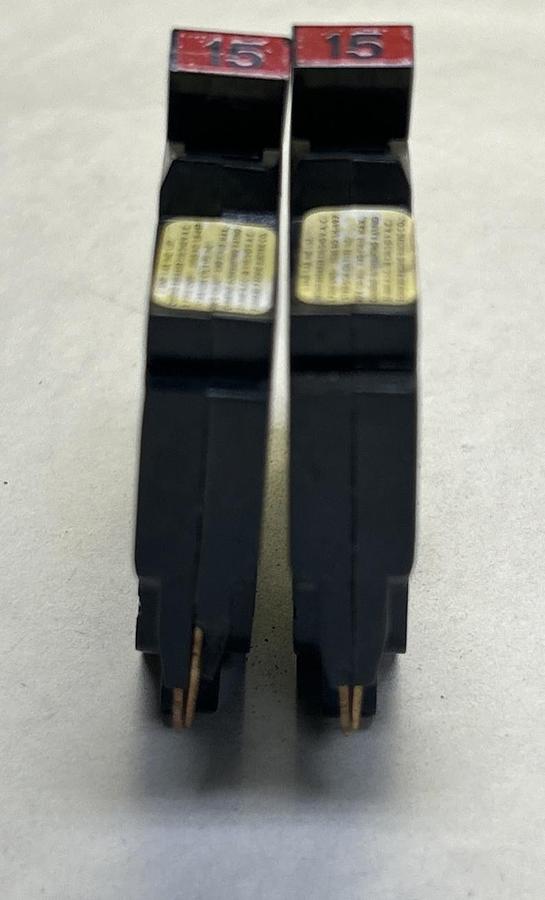 Used FEDERAL PACIFIC,NA115,CIRCUIT BREAKER 15A 120/240V 1P LOT OF 2