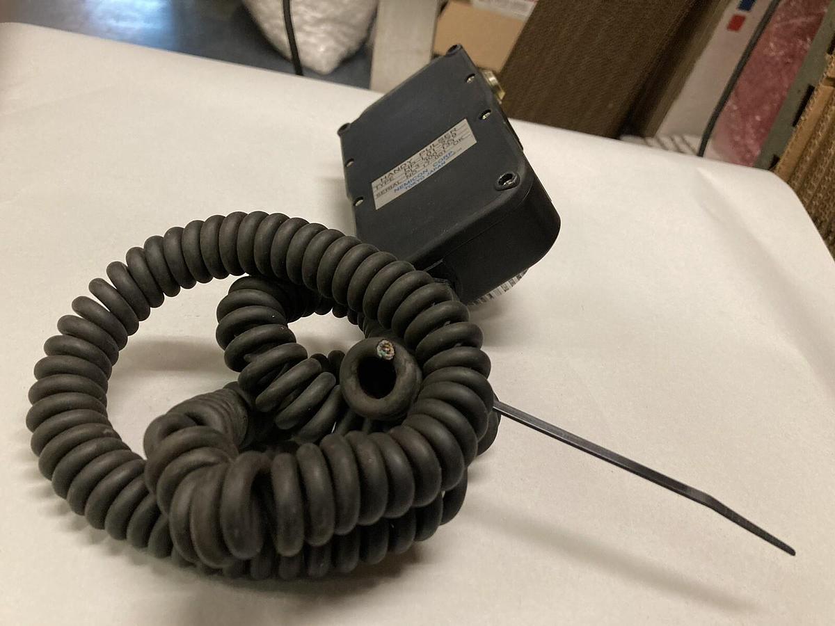 Used Nemicon,HP-L01-2Z9 PL0-300-133,Manual Handy Pulser Pendant